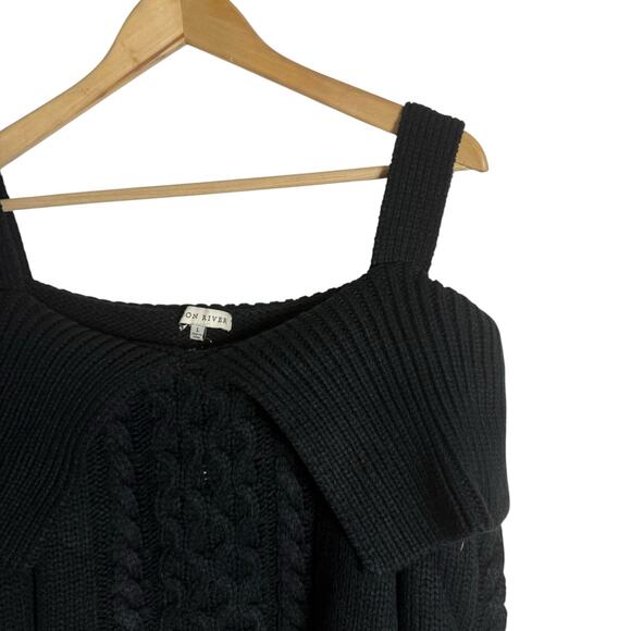 Moon River Black Cable Knit Collared Off Shoulder Cropped Sweater Size Large - Picture 8 of 11
